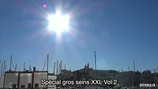 Special-Gros-Seins-XXL-2