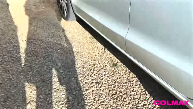 Grosse-Poitrine-Ultra-Bandante