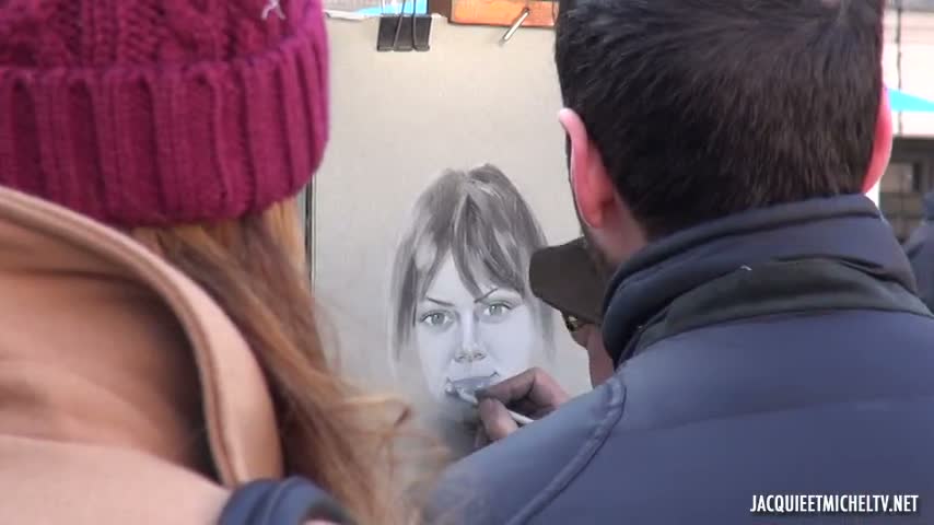 octavia-18ans-en-vacances-a-paris