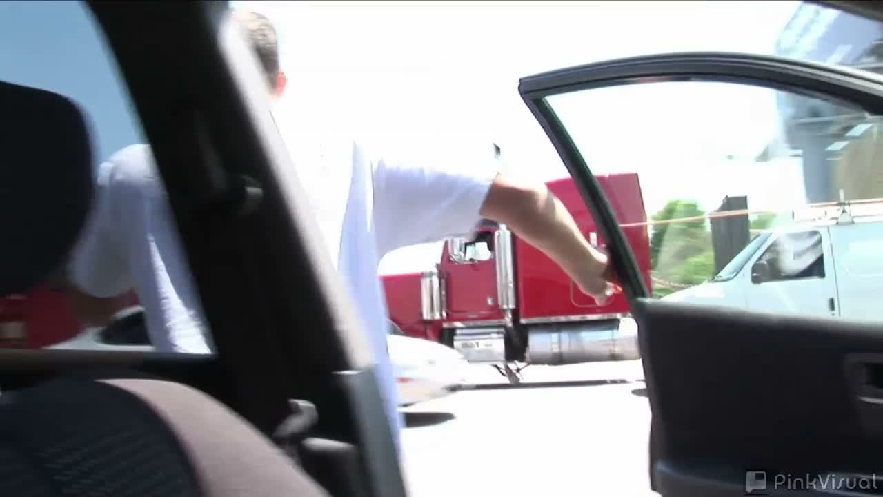 darryl-hannah-housewifebangers