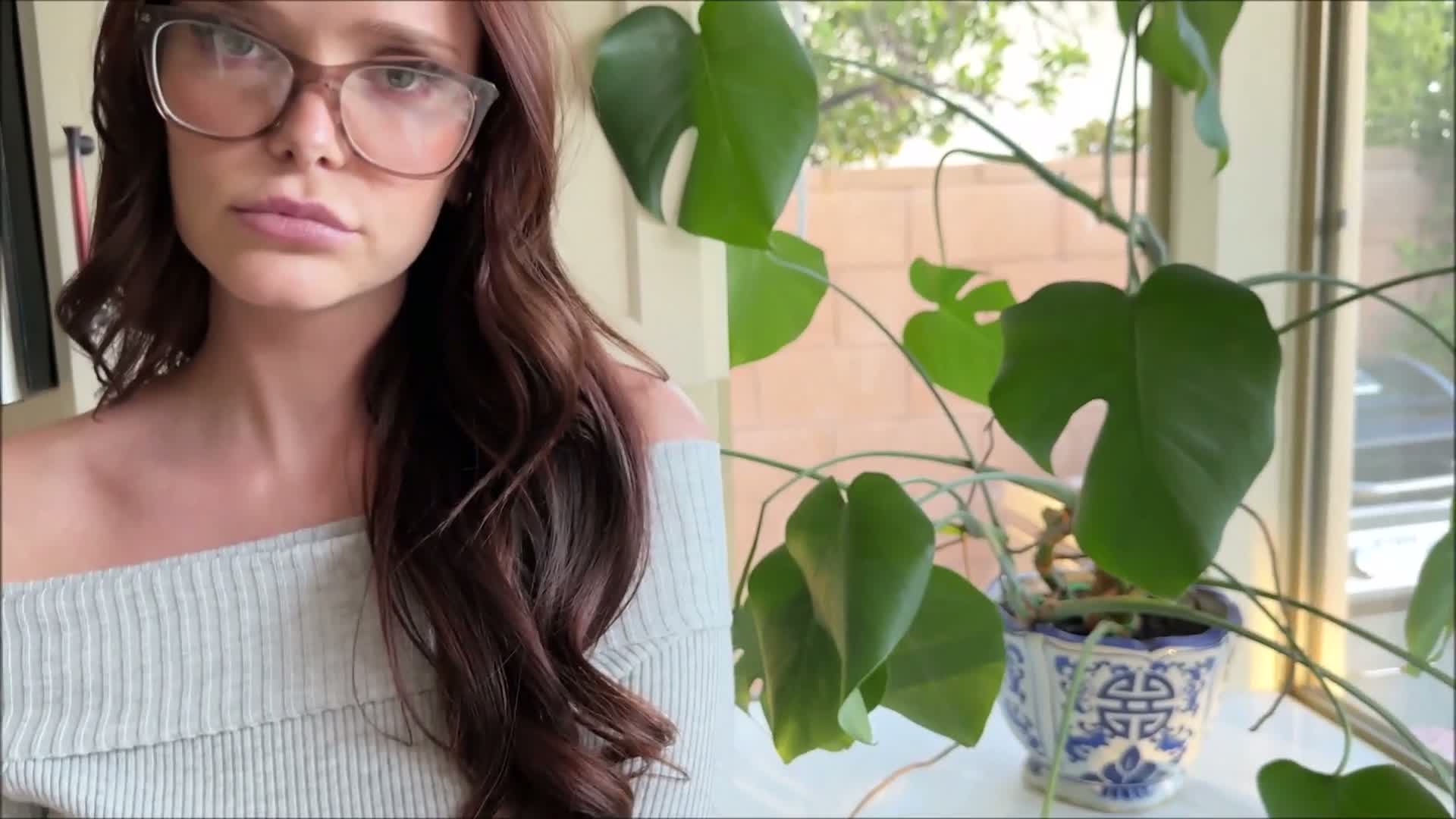 chloe-foxxe-good-girl